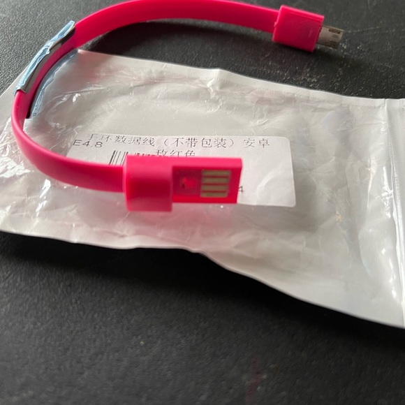 New Silicone Emergency Charging Bracelet For Android Mini Type C Phones - Picture 2 of 4